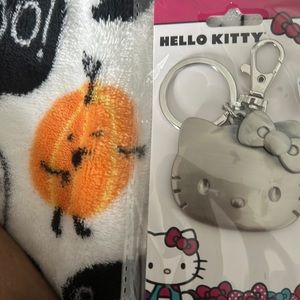 Brand new hello kitty key chain